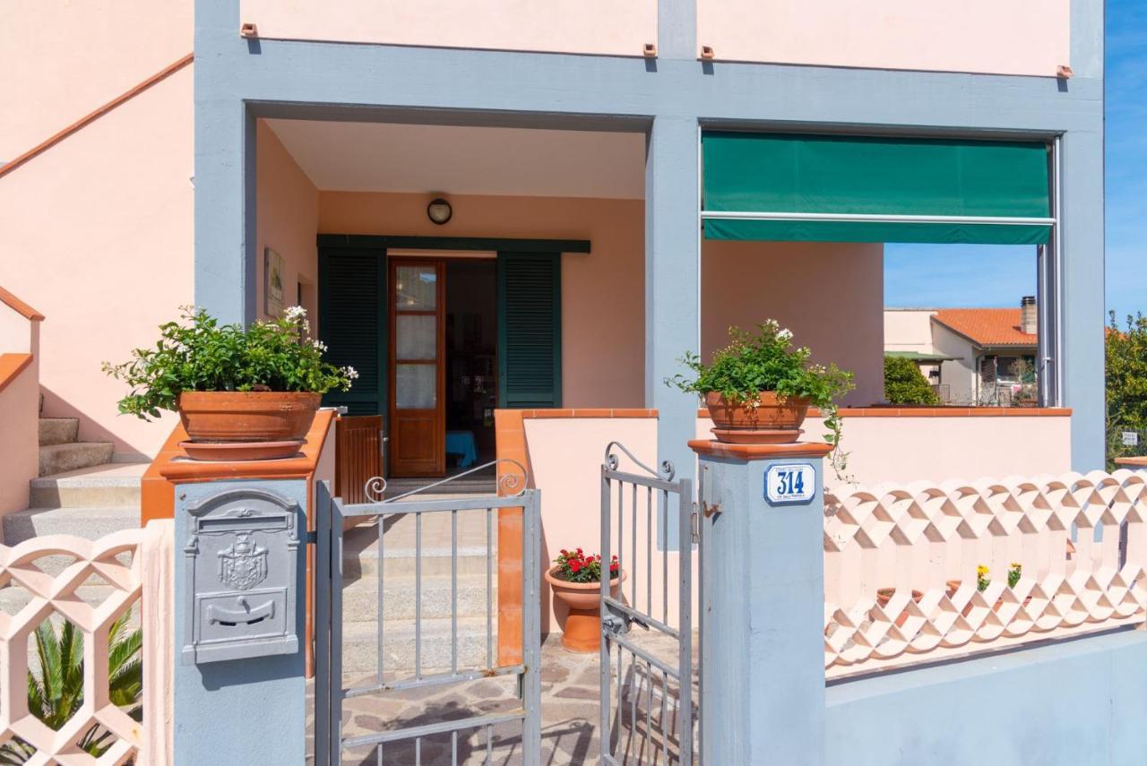 Appartamento Passeggiata Al Mare Marina di Campo Exteriör bild